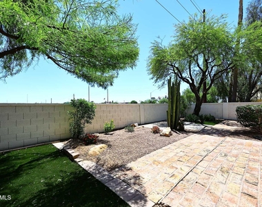 4111 N 87th Place - Photo Thumbnail 41