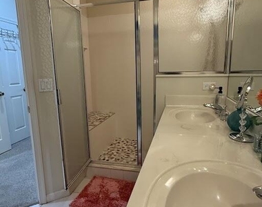 8233 Mulligan Circle - Photo Thumbnail 15