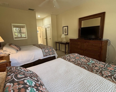 8233 Mulligan Circle - Photo Thumbnail 17