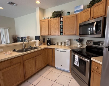 8233 Mulligan Circle - Photo Thumbnail 9