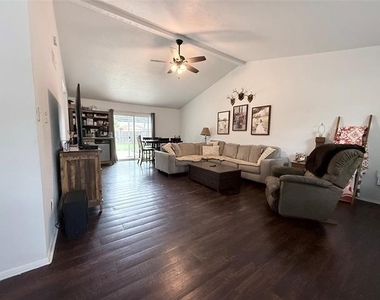5229 Goodman Drive - Photo Thumbnail 1