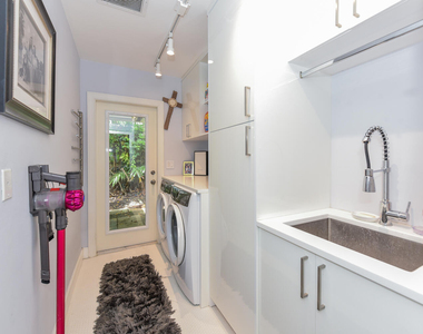 880 Hickory Terrace - Photo Thumbnail 24