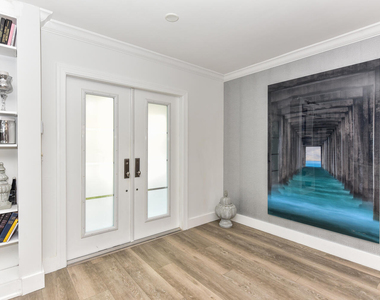 880 Hickory Terrace - Photo Thumbnail 2