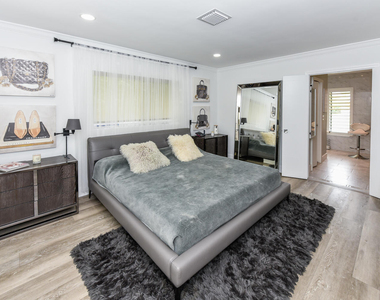 880 Hickory Terrace - Photo Thumbnail 17