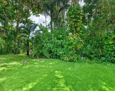 880 Hickory Terrace - Photo Thumbnail 34