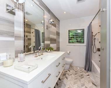 880 Hickory Terrace - Photo Thumbnail 22