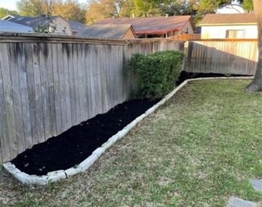 1637 Dell Oak Drive - Photo Thumbnail 19