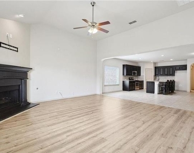 15628 Carlton Oaks Drive - Photo Thumbnail 3