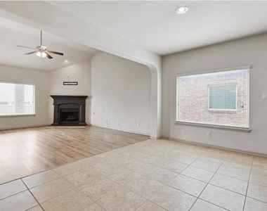 15628 Carlton Oaks Drive - Photo Thumbnail 9