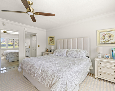 2400 S Ocean Drive - Photo Thumbnail 14
