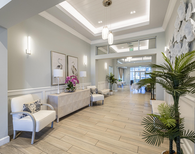 2400 S Ocean Drive - Photo Thumbnail 33