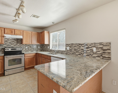 21939 W Cocopah Street - Photo Thumbnail 9