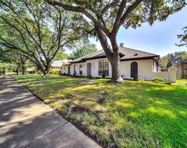 6650 Lovington Drive - Photo Thumbnail 1