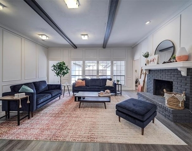 6650 Lovington Drive - Photo Thumbnail 4