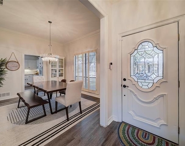 6650 Lovington Drive - Photo Thumbnail 3