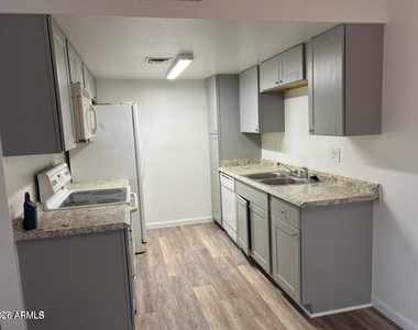 860 E Brown Road - Photo Thumbnail 2
