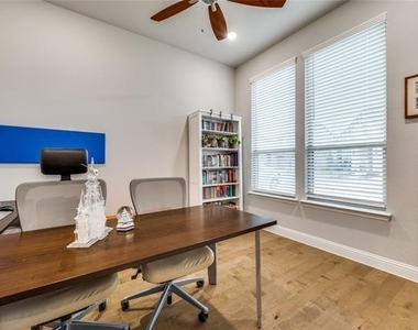 13474 Chalet Avenue - Photo Thumbnail 7