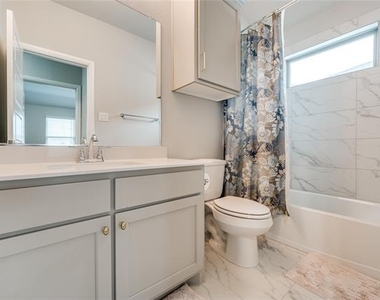13474 Chalet Avenue - Photo Thumbnail 25