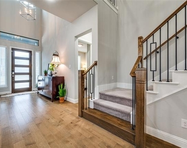 13474 Chalet Avenue - Photo Thumbnail 3