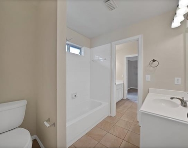 18638 Tall Oak Drive - Photo Thumbnail 31