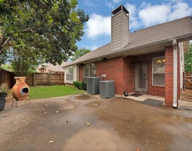 18638 Tall Oak Drive - Photo Thumbnail 36