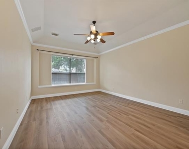 18638 Tall Oak Drive - Photo Thumbnail 18