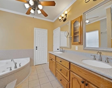 18638 Tall Oak Drive - Photo Thumbnail 25
