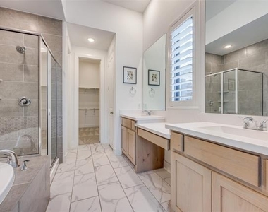 914 Songbird Lane - Photo Thumbnail 11