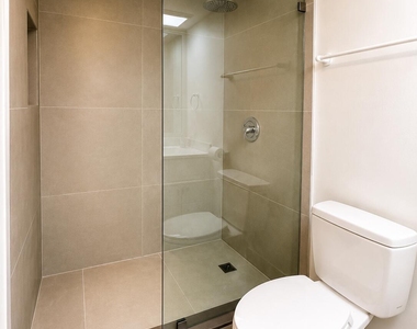 4200 Oaks Terrace - Photo Thumbnail 4