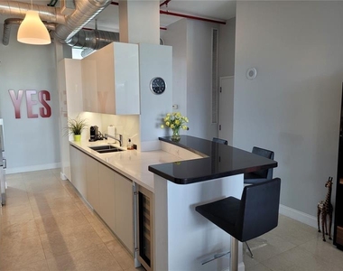 3029 Ne 188th Street - Photo Thumbnail 6