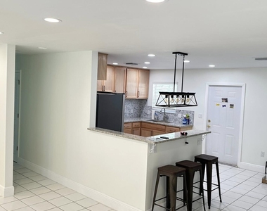 117 Yacht View Lane - Photo Thumbnail 4
