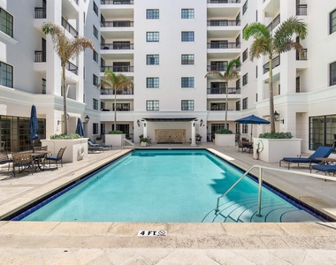 233 S Federal Highway - Photo Thumbnail 23