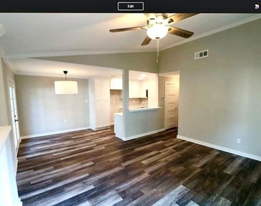 6646 E Lovers Lane - Photo Thumbnail 8