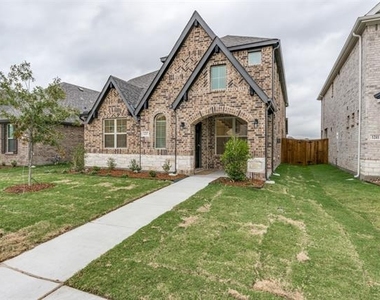 1237 Milfoil Drive - Photo Thumbnail 2