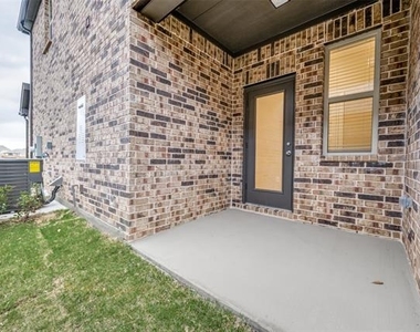 1237 Milfoil Drive - Photo Thumbnail 23