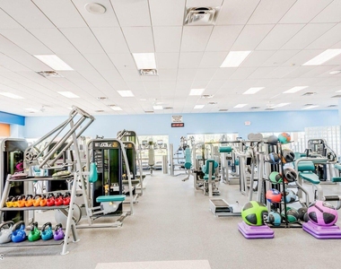1612 Leisure World -- - Photo Thumbnail 29