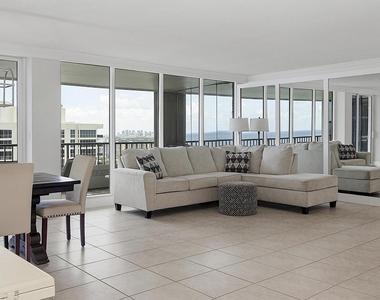 4280 Galt Ocean Drive - Photo Thumbnail 16