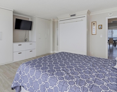 4280 Galt Ocean Drive - Photo Thumbnail 43