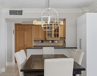 4280 Galt Ocean Drive - Photo Thumbnail 24
