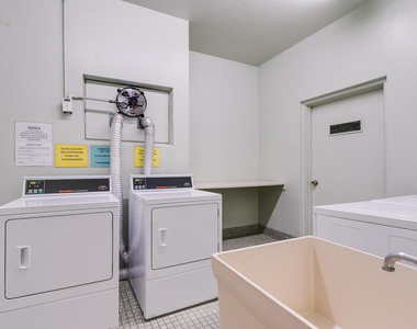 300 Ne 14th Avenue - Photo Thumbnail 43