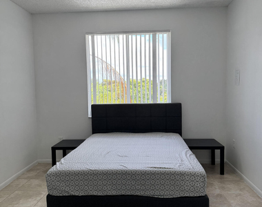 6944 Sw 39th Street - Photo Thumbnail 9