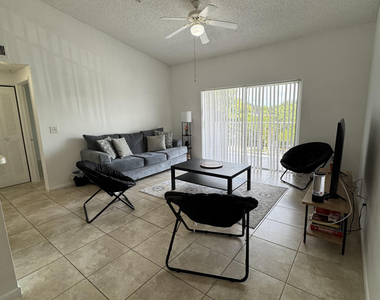 6944 Sw 39th Street - Photo Thumbnail 3