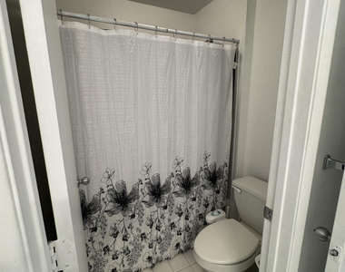 6944 Sw 39th Street - Photo Thumbnail 7
