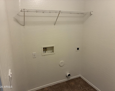 6027 W Encinas Lane - Photo Thumbnail 30