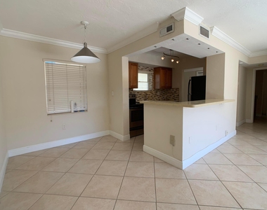 8601 Sw 94th Street - Photo Thumbnail 4