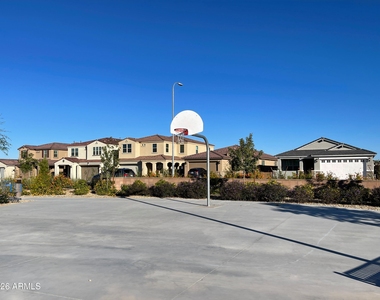 7954 W Medlock Drive - Photo Thumbnail 24