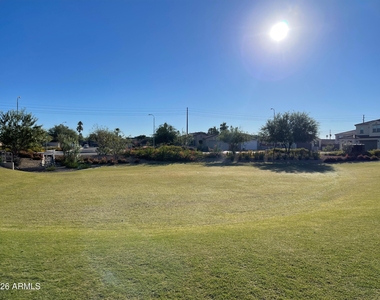 7954 W Medlock Drive - Photo Thumbnail 23