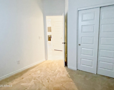 7954 W Medlock Drive - Photo Thumbnail 13