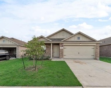 1012 Barkers Pond Avenue - Photo Thumbnail 2