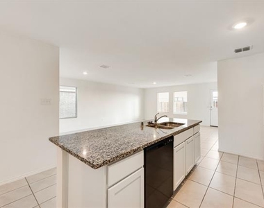 1012 Barkers Pond Avenue - Photo Thumbnail 9